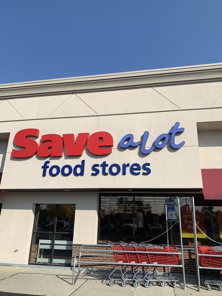Save-A-Lot Anchored Center: 4900 West Broad Street, Columbus, OH 43228